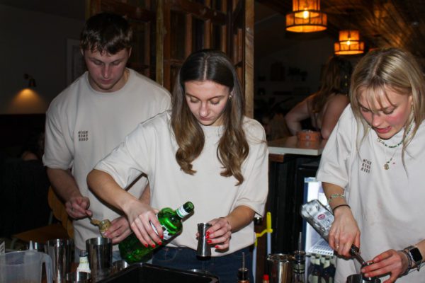 Did someone say cocktails? - Image 3